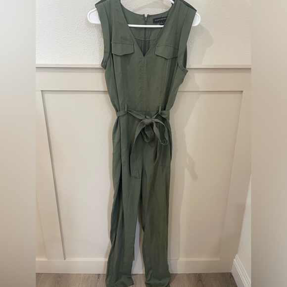 Banana Republic Olive Green Sleeveless Utility Jumpsuit Size 0 - Picture 2 of 6